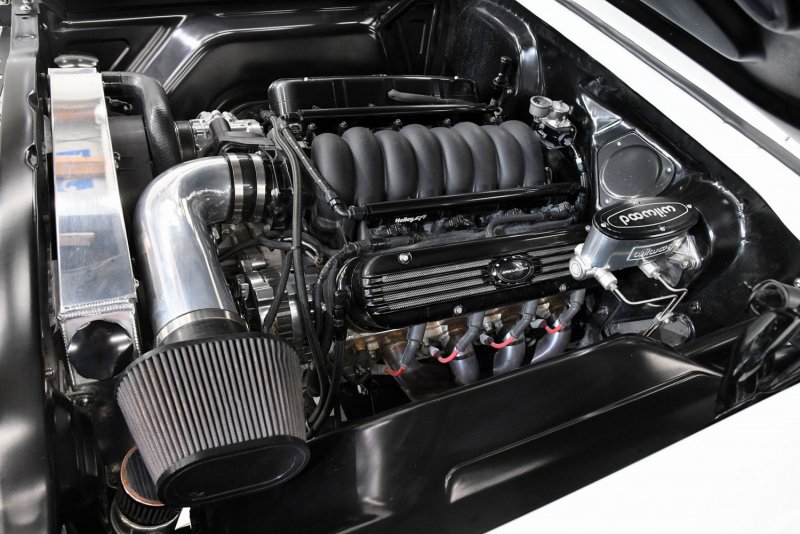 1967-Chevrolet-Nova-SS Engine.jpg
