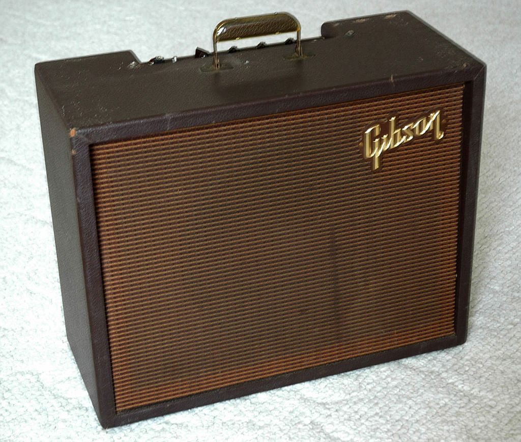 1959 GA-9T Gibson Discoverer frt sml.jpg